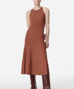 Urbanwearco.shop12878bae52 1