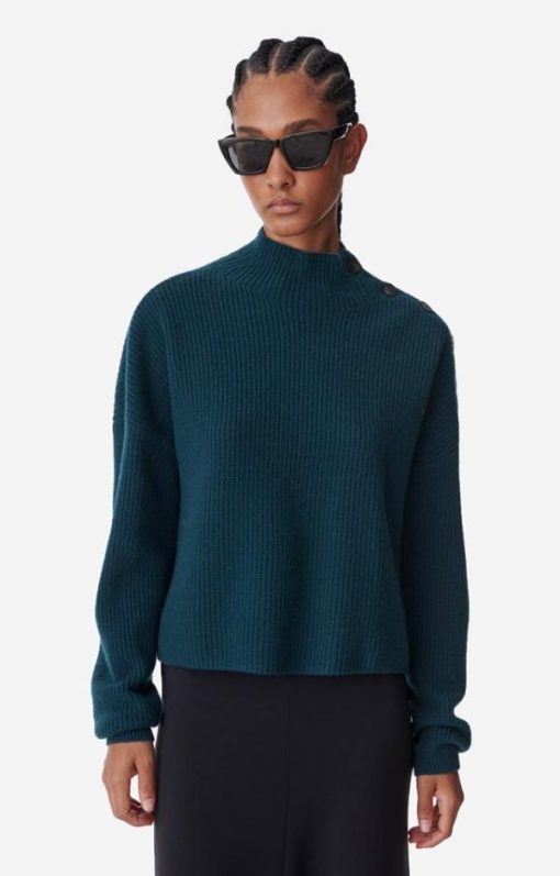 Urbanwearco.shop2283badf2d 3