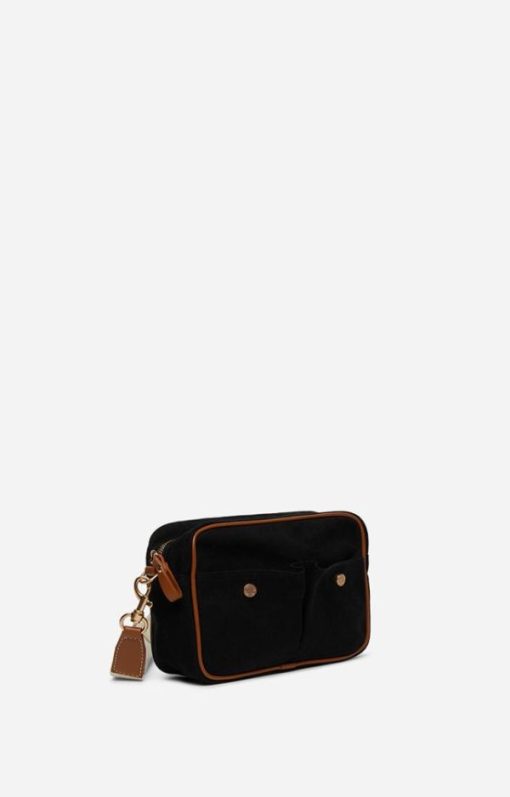 Urbanwearco.shop279ce424da 2